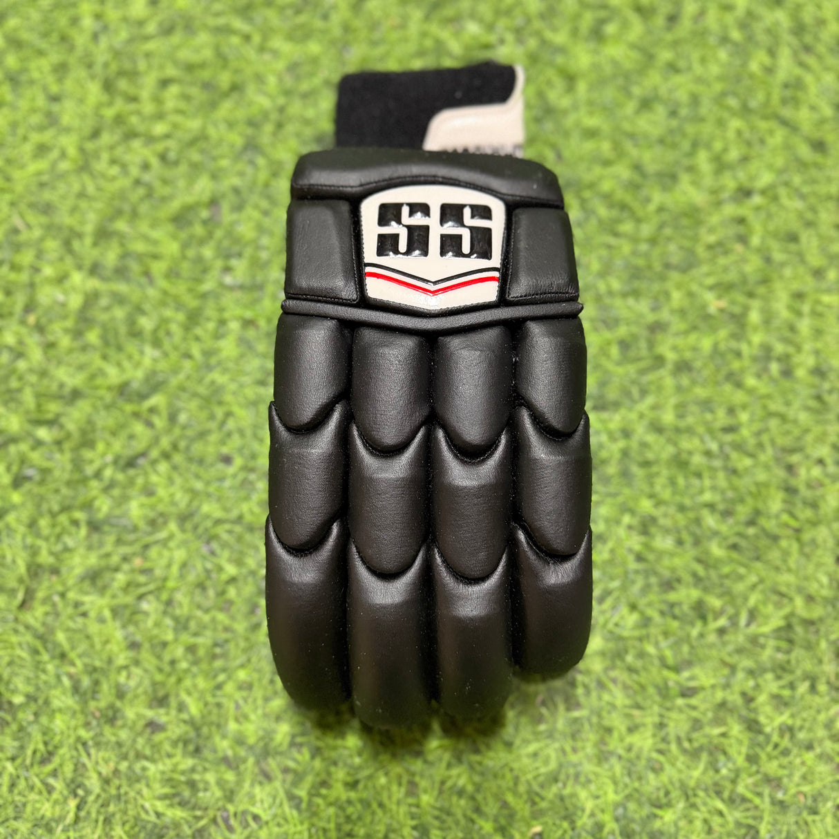 SS Cricket Batting Gloves - Senior
