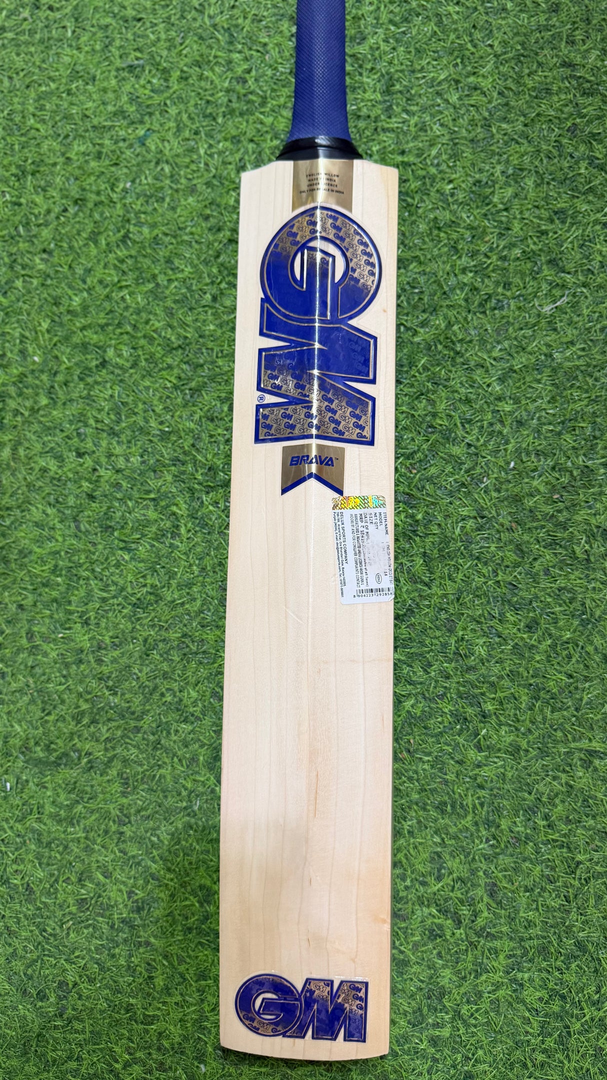 GM Brava 444 English Willow Cricket Bat -8 Grains / 1170g ( 2.7 lb )