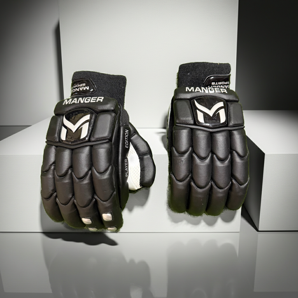 Manager Cricket Batting Gloves - Senior