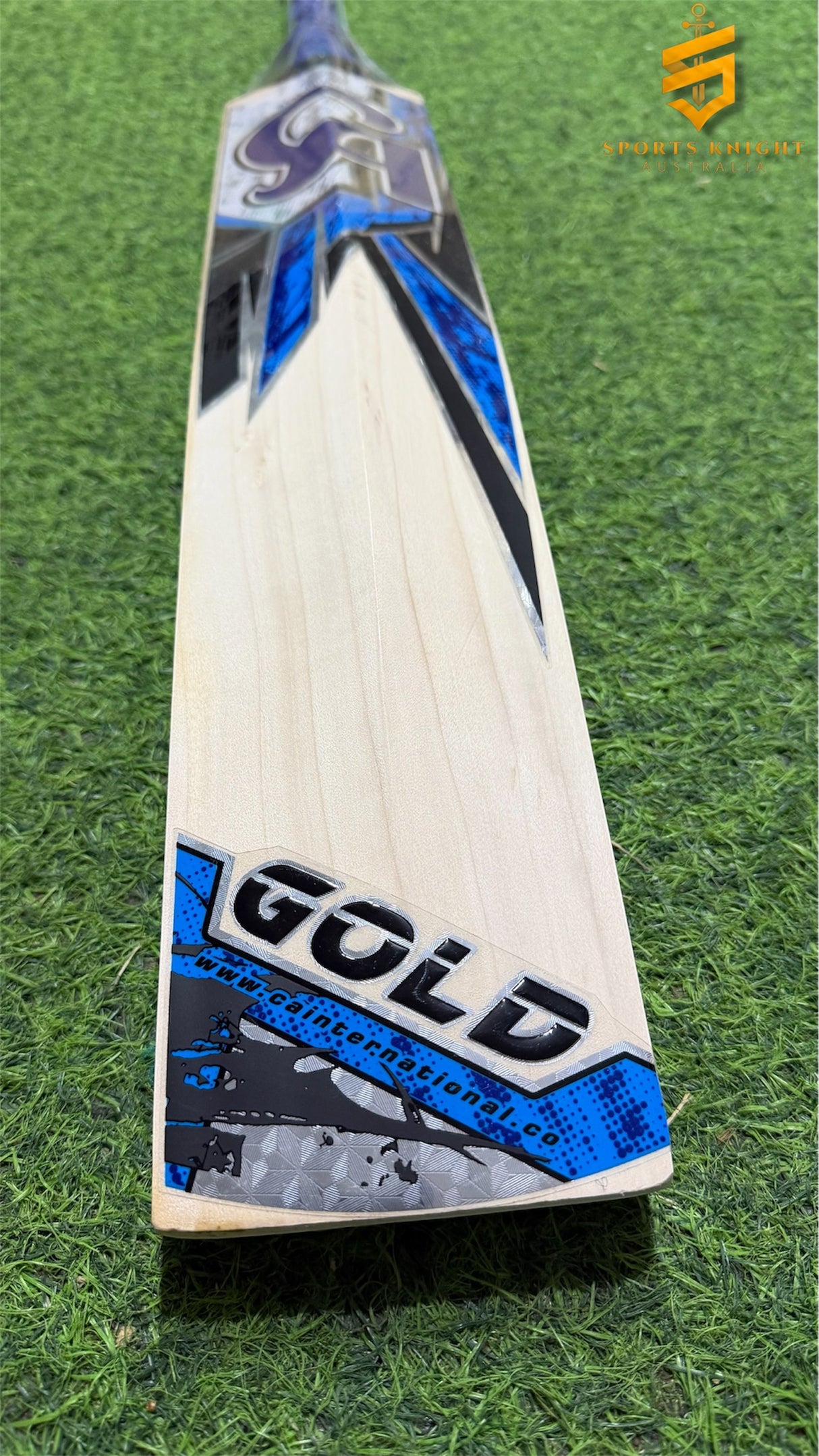 CA Gold 10000 English Willow Bat 1195g / 7 Grains - 2.7 lb