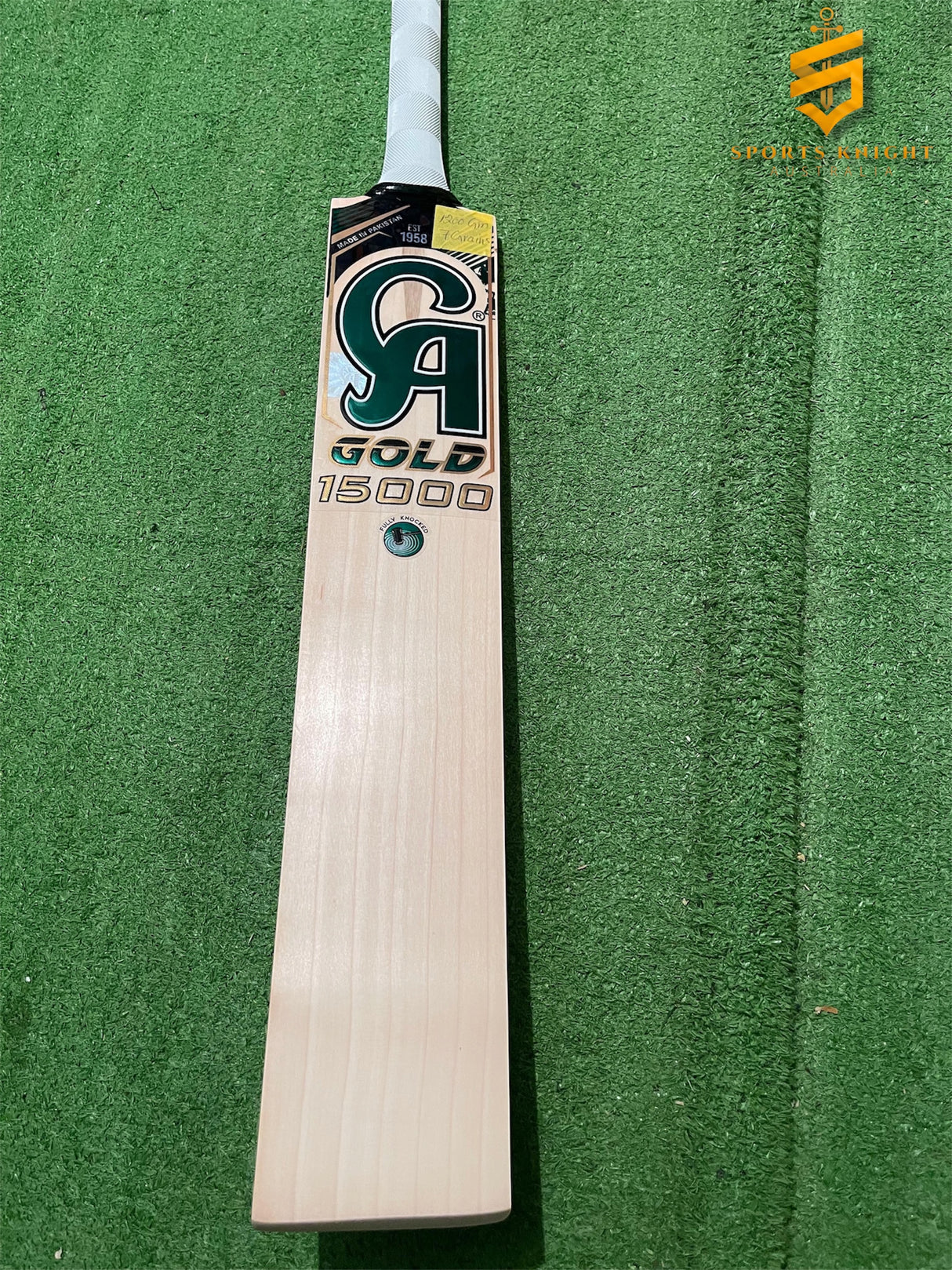 CA Gold 15000 Grade 1 English Willow Bat 1200g - 7 Grains - 2.7 lb