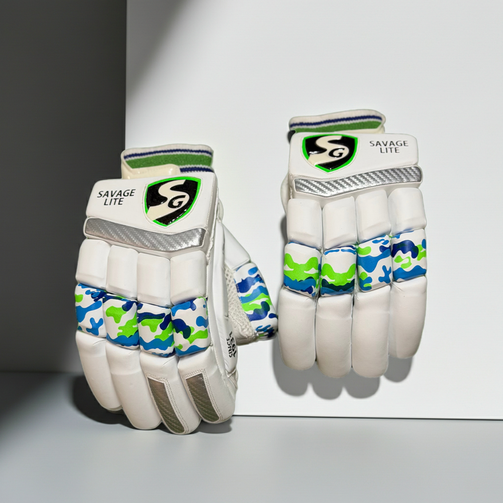 SG Cricket Batting Gloves - Senior