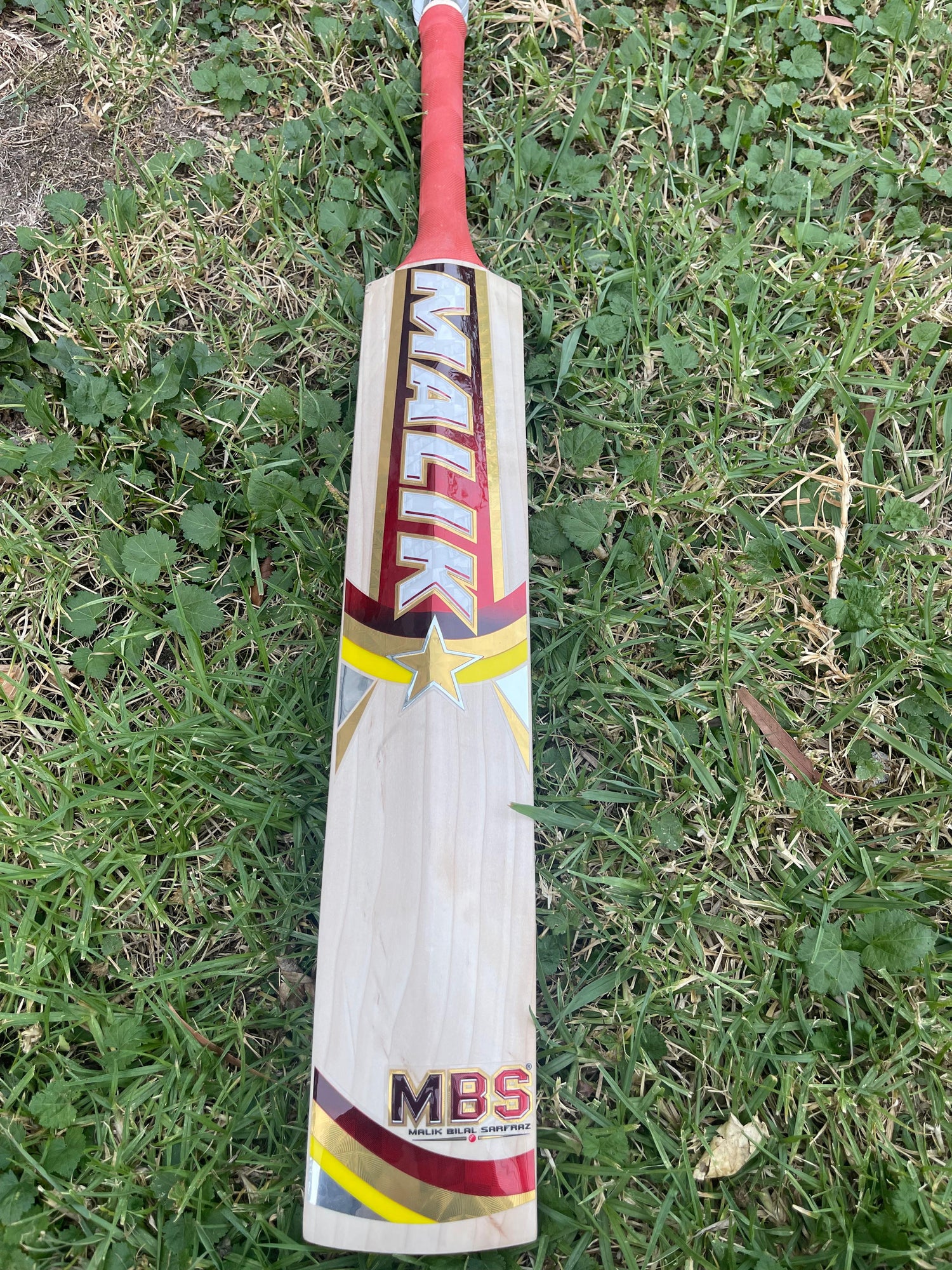 MALIK MBS PRO EDITION ENGLISH WILLOW CRICKET BAT-7 GRAINS-1217g