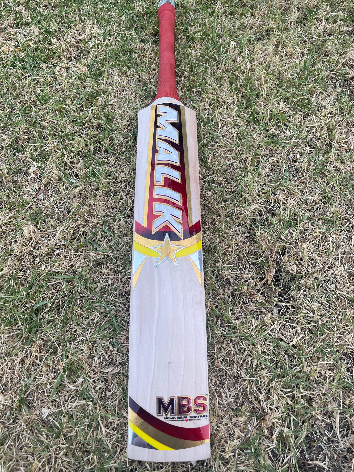 MALIK MBS PRO EDITION ENGLISH WILLOW CRICKET BAT-6 GRAINS-1230g