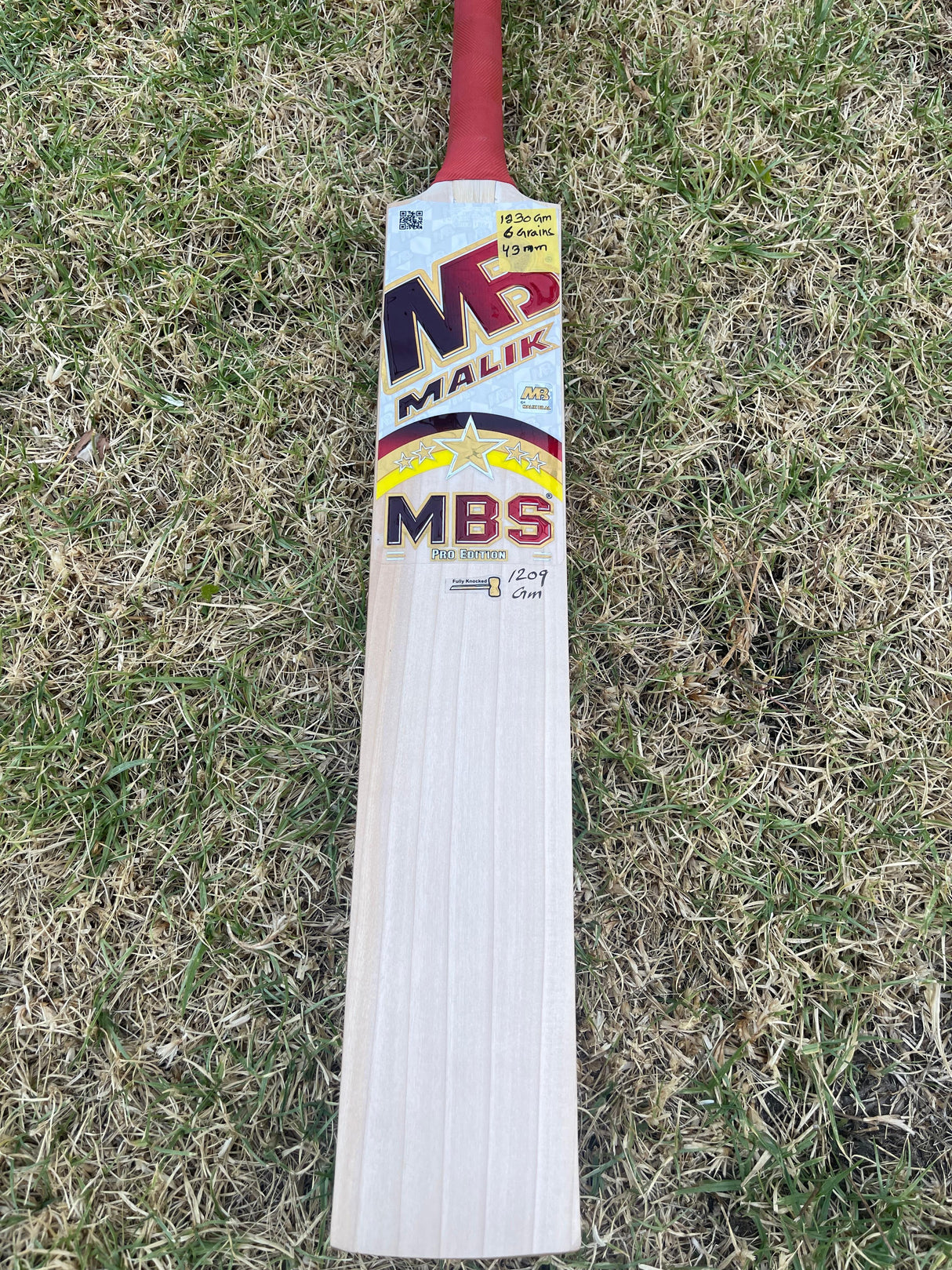 MALIK MBS PRO EDITION ENGLISH WILLOW CRICKET BAT-6 GRAINS-1230g