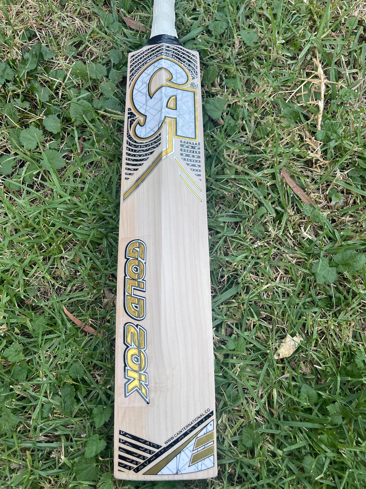 CA Gold 20k Cricket Bat-English Willow-14 Grains-1200g
