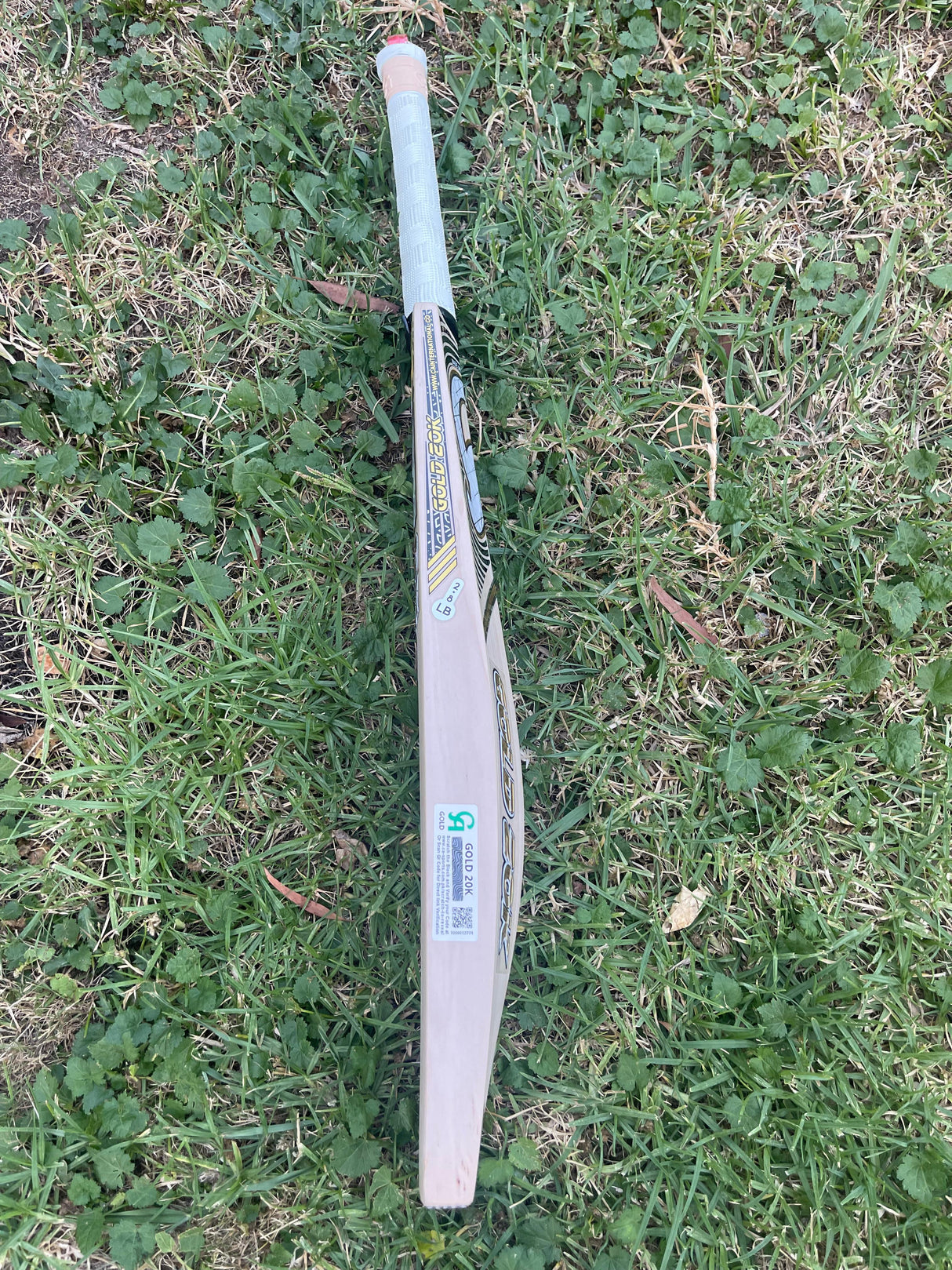 CA Gold 20k Cricket Bat-English Willow-10 Grains-1193g