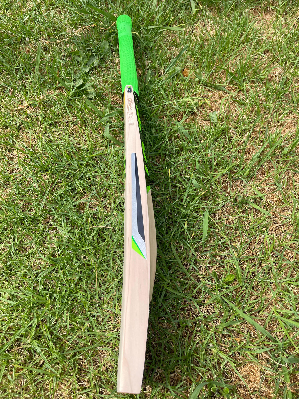 HS CORE-7 English Willow Cricket bat-1315g-7 Grains