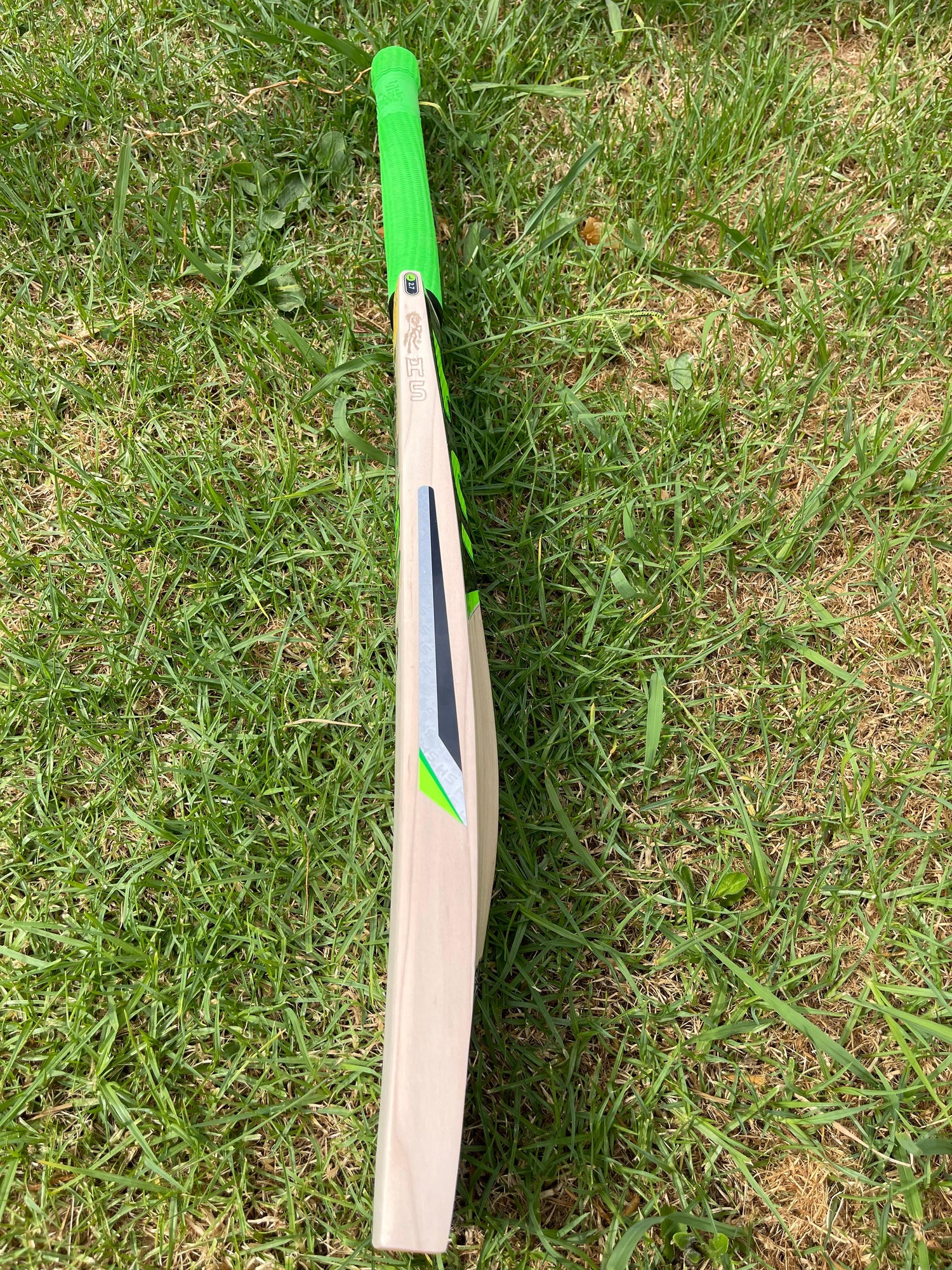 HS CORE-7 English Willow Cricket bat-1315g-7 Grains