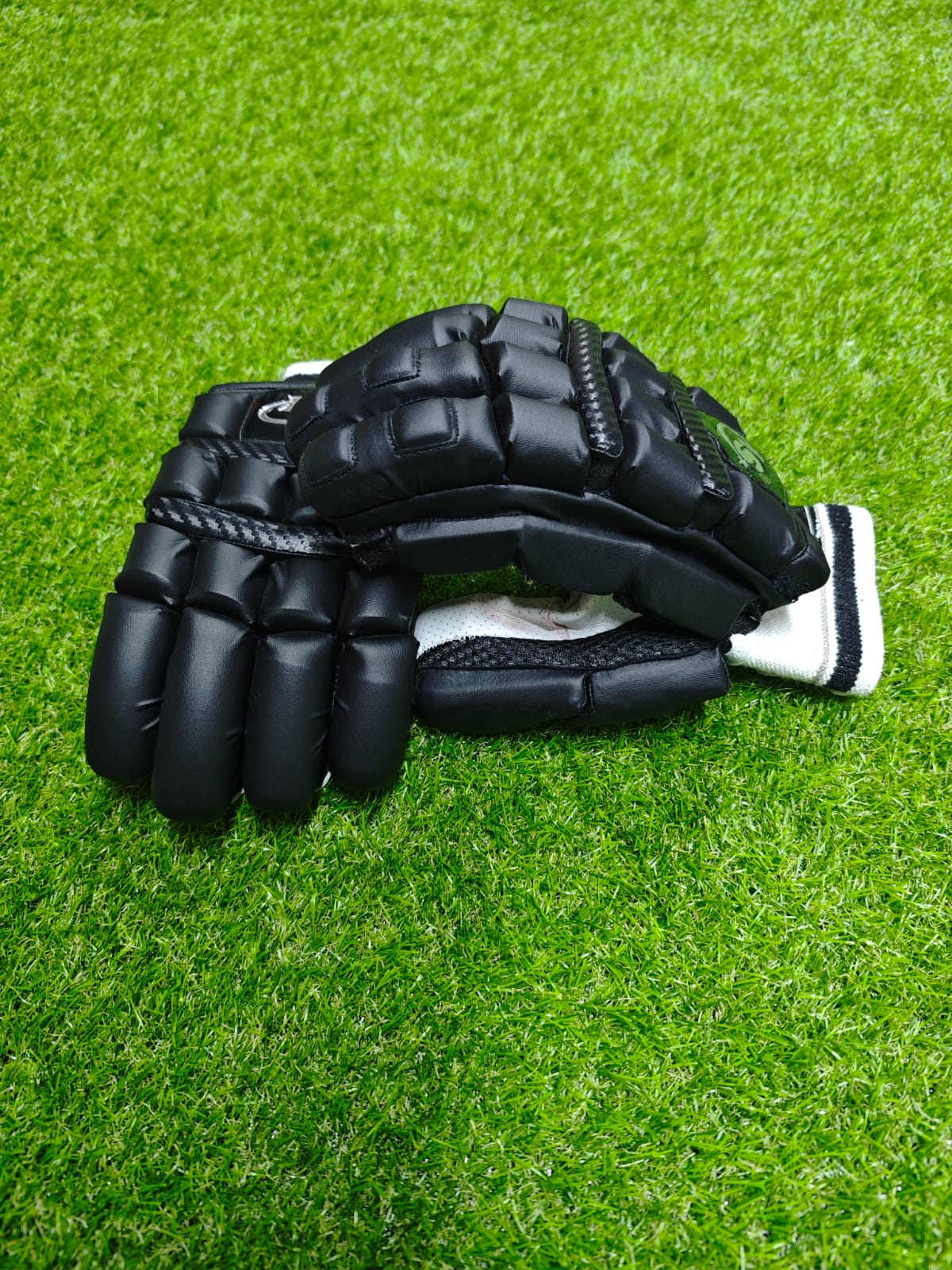 IS Cricket Batting Gloves - Black