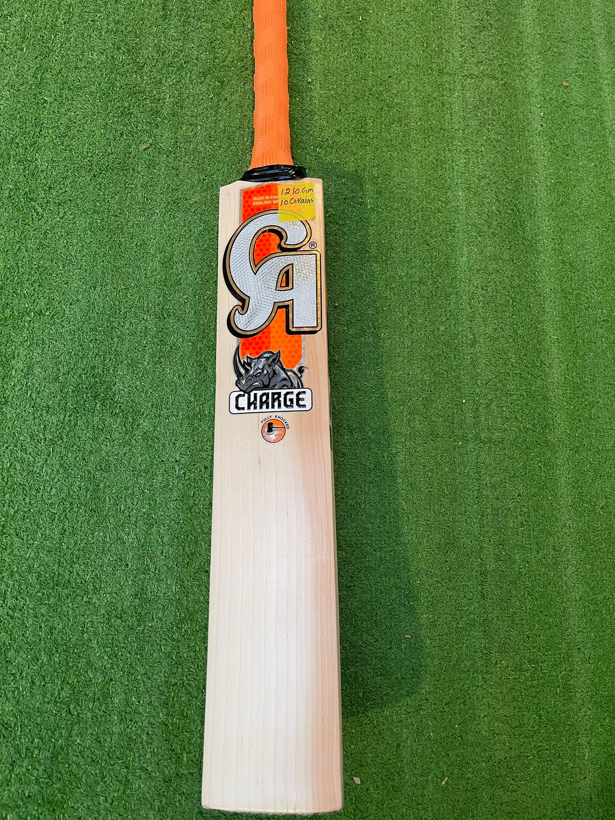 CA CHARGE English Willow Cricket Bat - 10 Grains-1210g