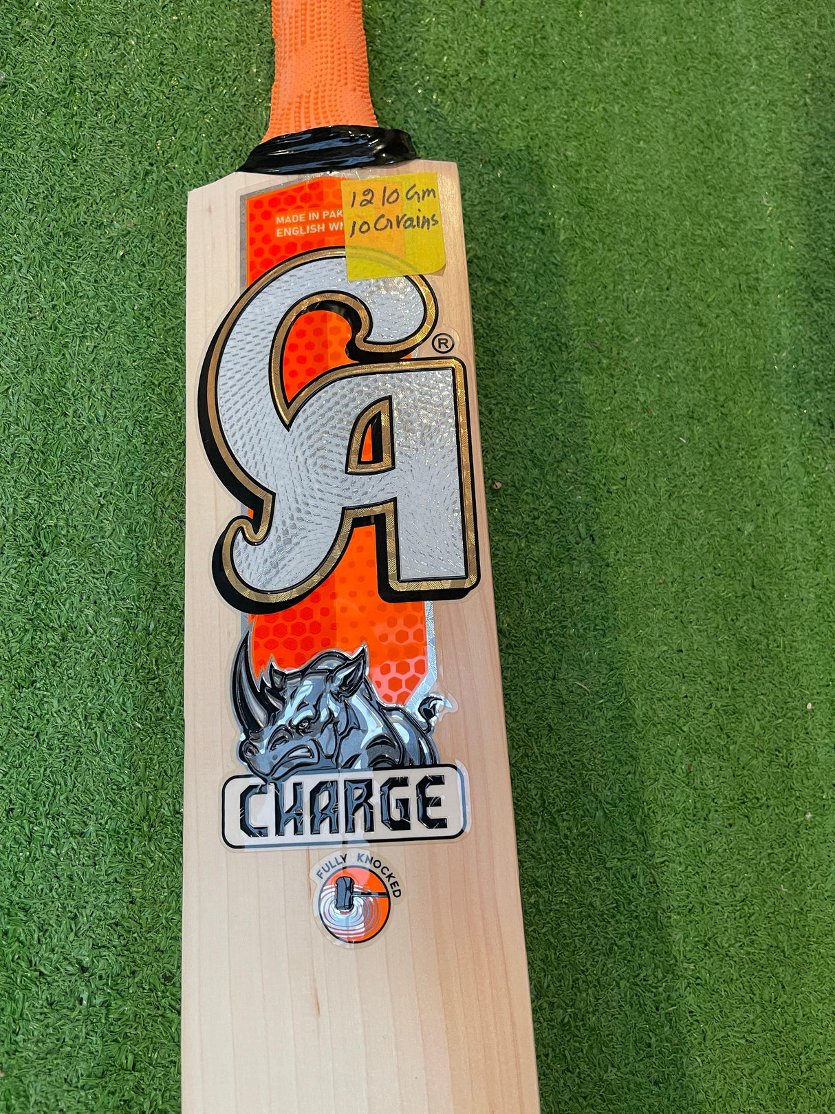 CA CHARGE English Willow Cricket Bat - 10 Grains-1210g