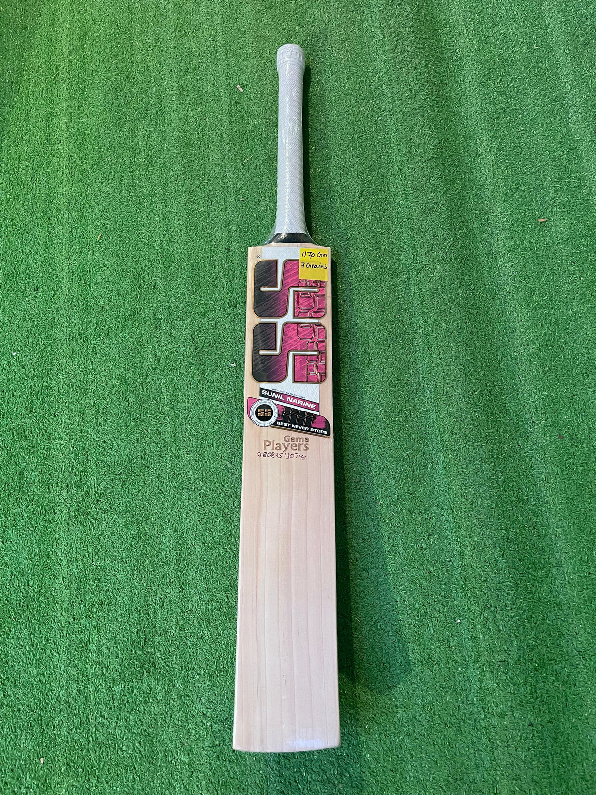 SS Gama Players English willow Cricket Bat - 7 Grains - 1170g
