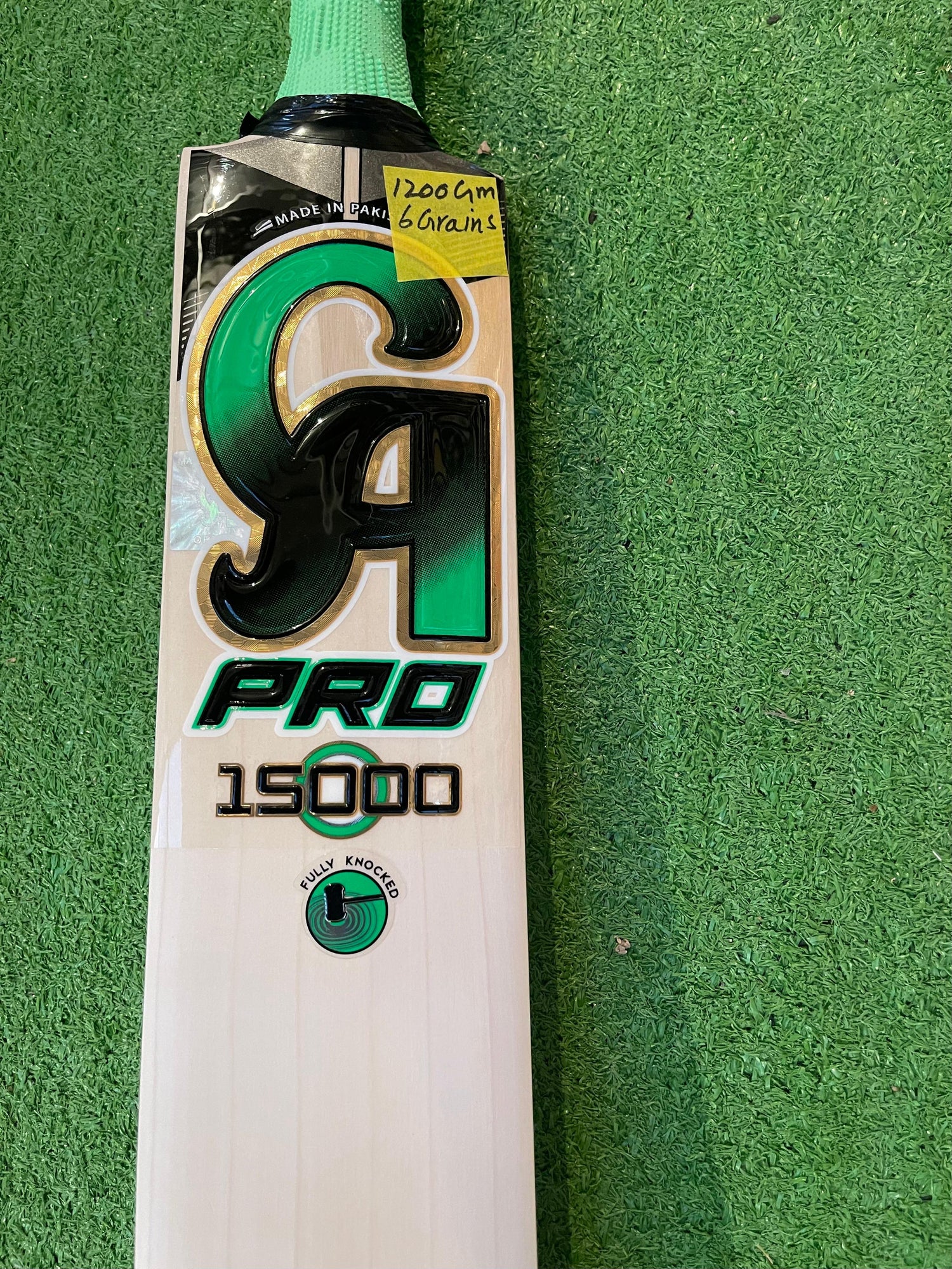 CA PRO 15000 English Willow Cricket Bat-6 Grains-1200g