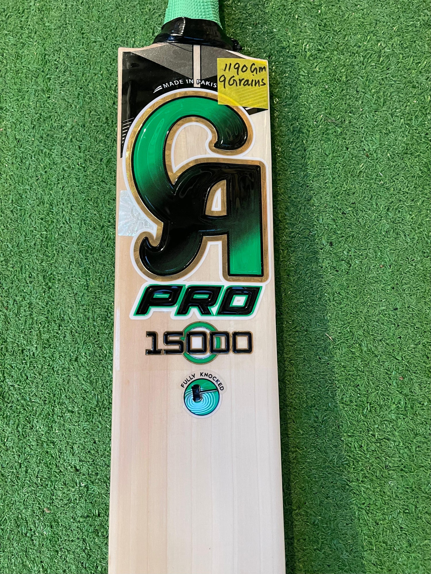 CA PRO 15000 English Willow Cricket Bat-9 Grains-1190g