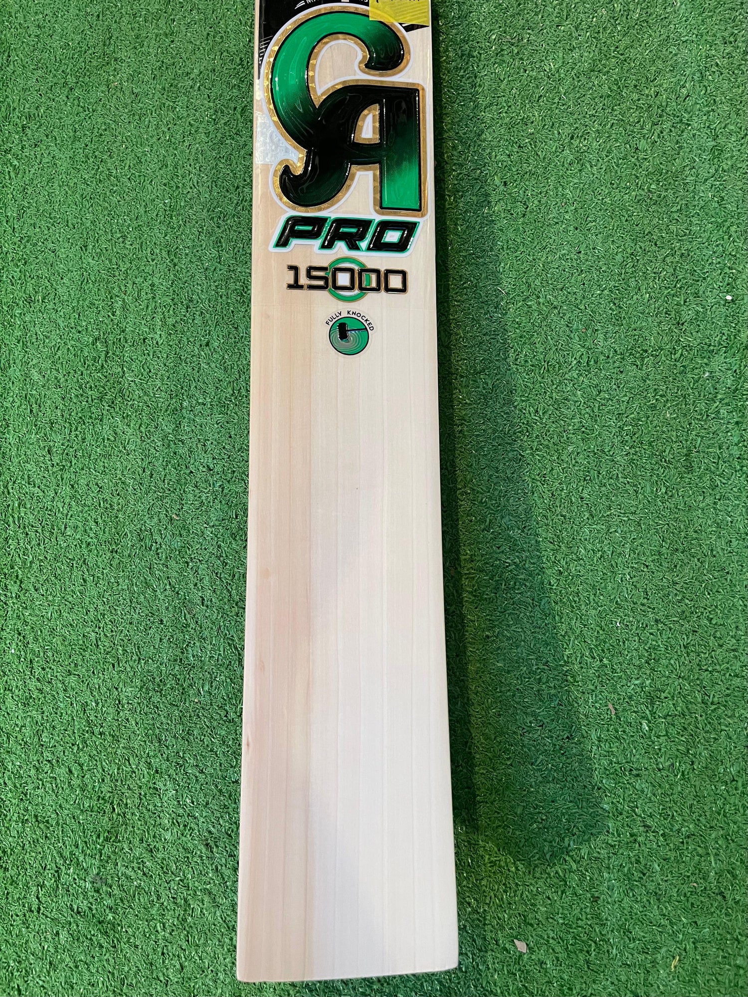 CA PRO 15000 English Willow Cricket Bat-9 Grains-1190g