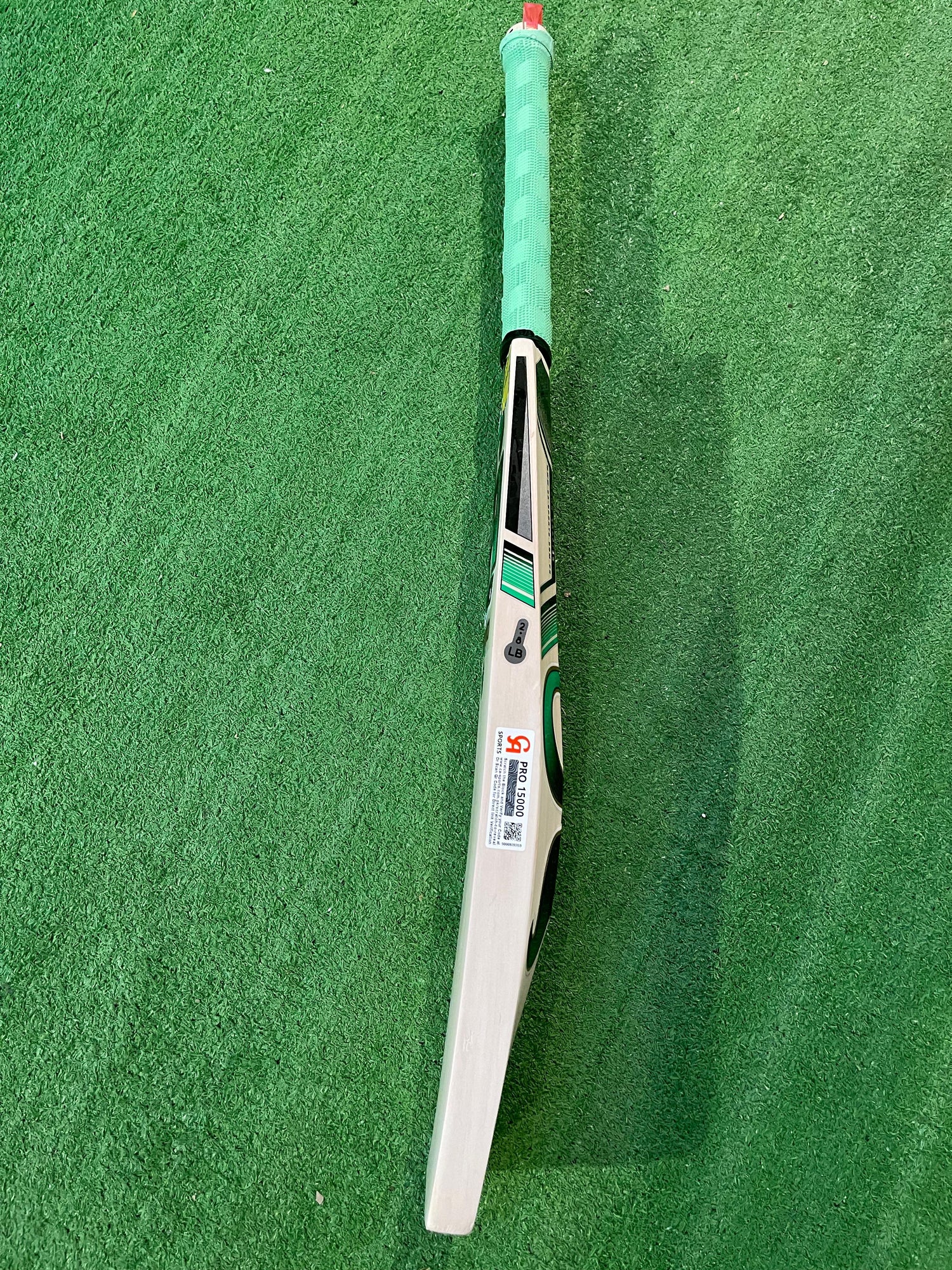 CA PRO 15000 English Willow Cricket Bat-7 Grains-1185g