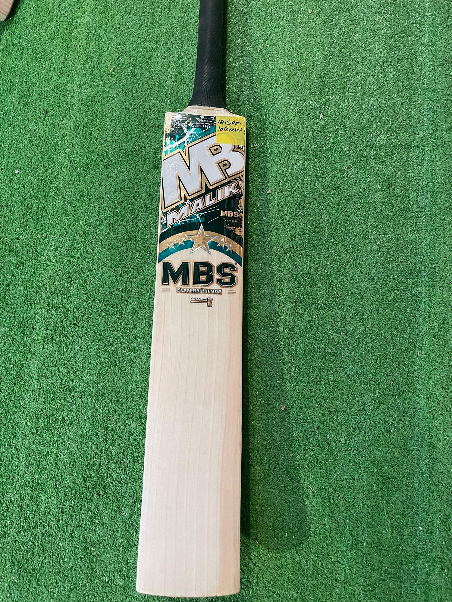 MB MALIK PLAYERS EDITION ENGLISH WILLOW CRICKET BAT -1215g-10 Grains