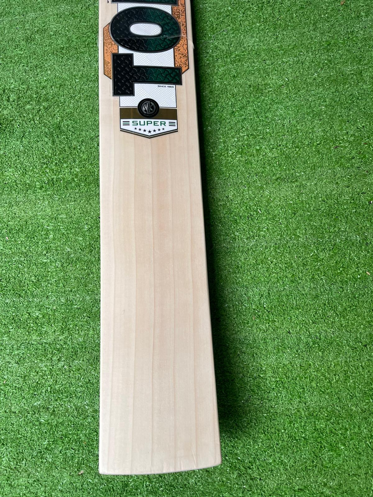 TON Super Edition | English willow Cricket Bat - 6 Grains- 1175
