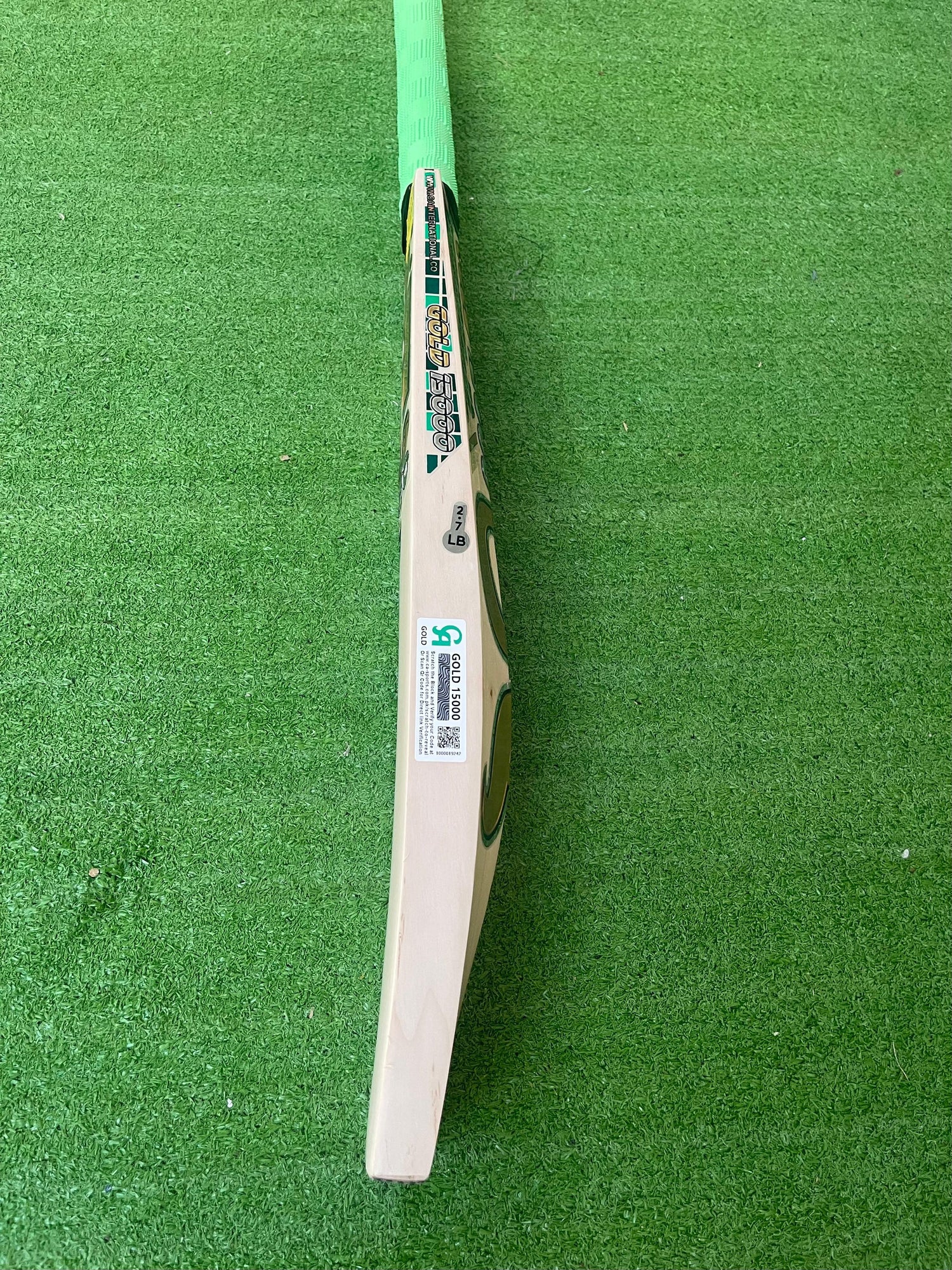CA Gold 15000 Cricket Bat- English Willow-6 Grains-1165g