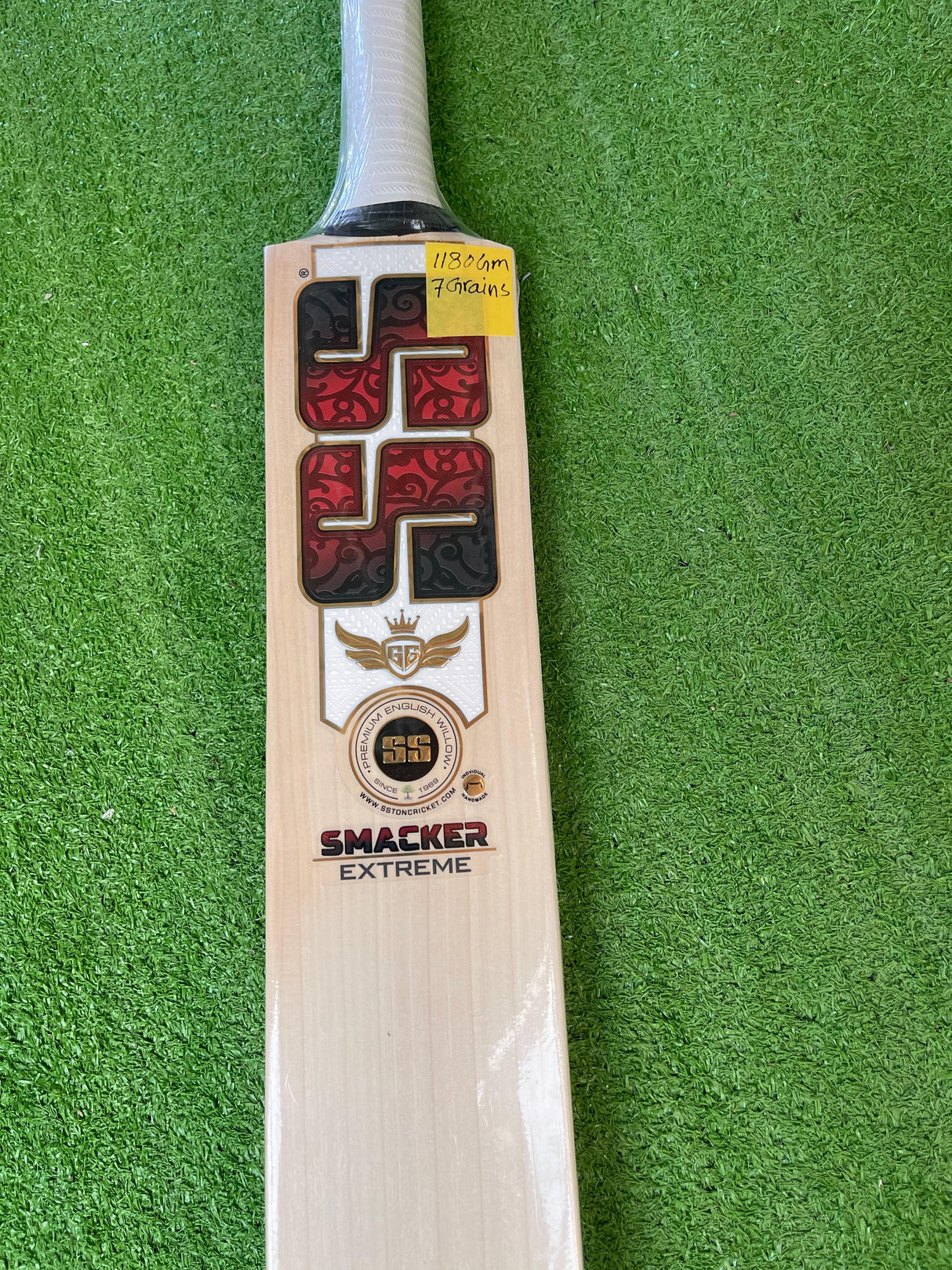 SS SMACKER EXTREME Premium English willow Cricket Bat - 7 Grains - 1180g