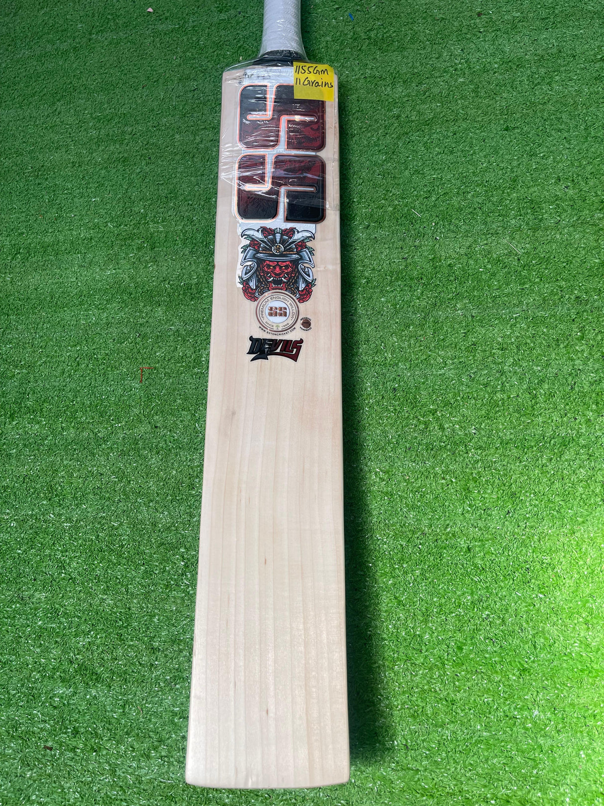 SS DEVILS Premium English willow Cricket Bat - 11 Grains - 1155G