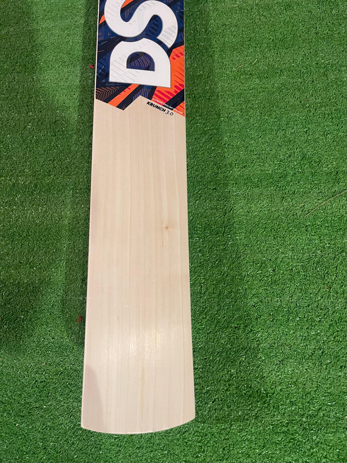 DSC KRUNCH 3.0 Supreme English willow Cricket Bat - 9 Grains - 1195G