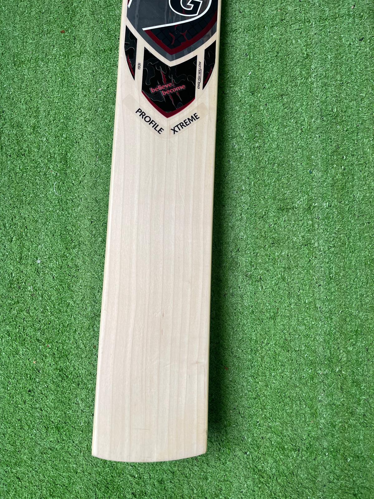SG Profile Xtreme | English willow Cricket Bat -9 Grains / 1130g