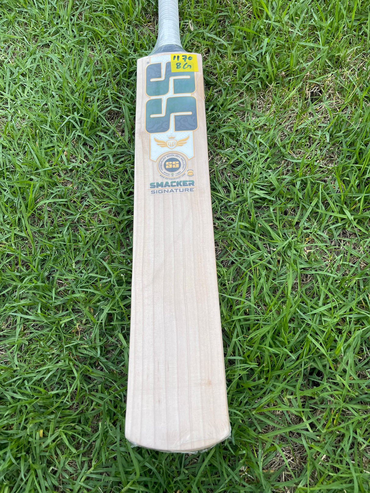 SS Smacker Signature Premium English willow Cricket Bat - 8 Grains - 1170g