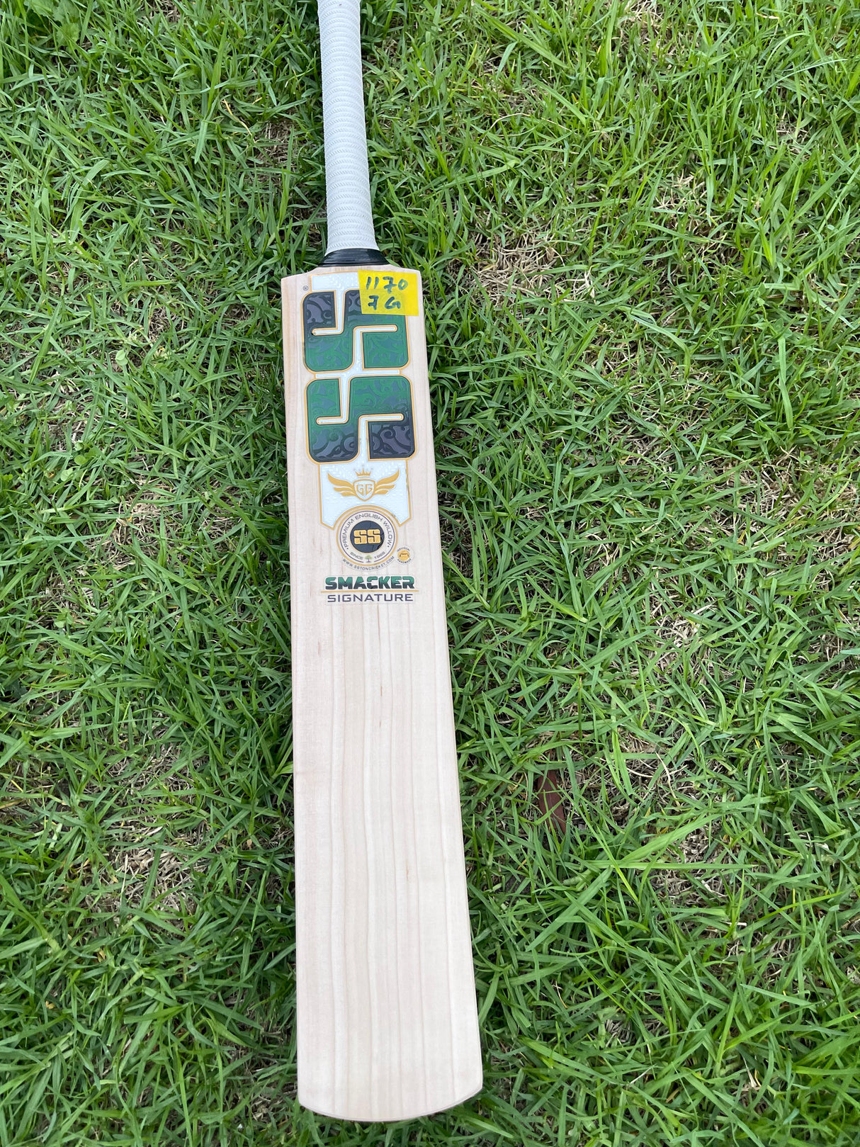 SS Smacker Signature Premium English willow Cricket Bat - 7 Grains - 1170g