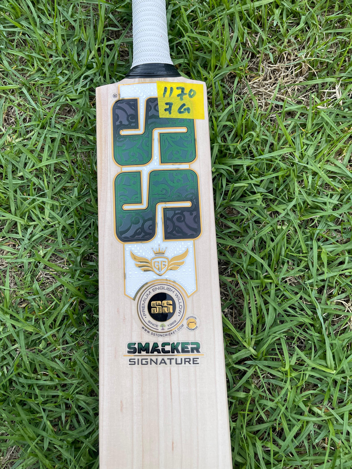 SS Smacker Signature Premium English willow Cricket Bat - 7 Grains - 1170g