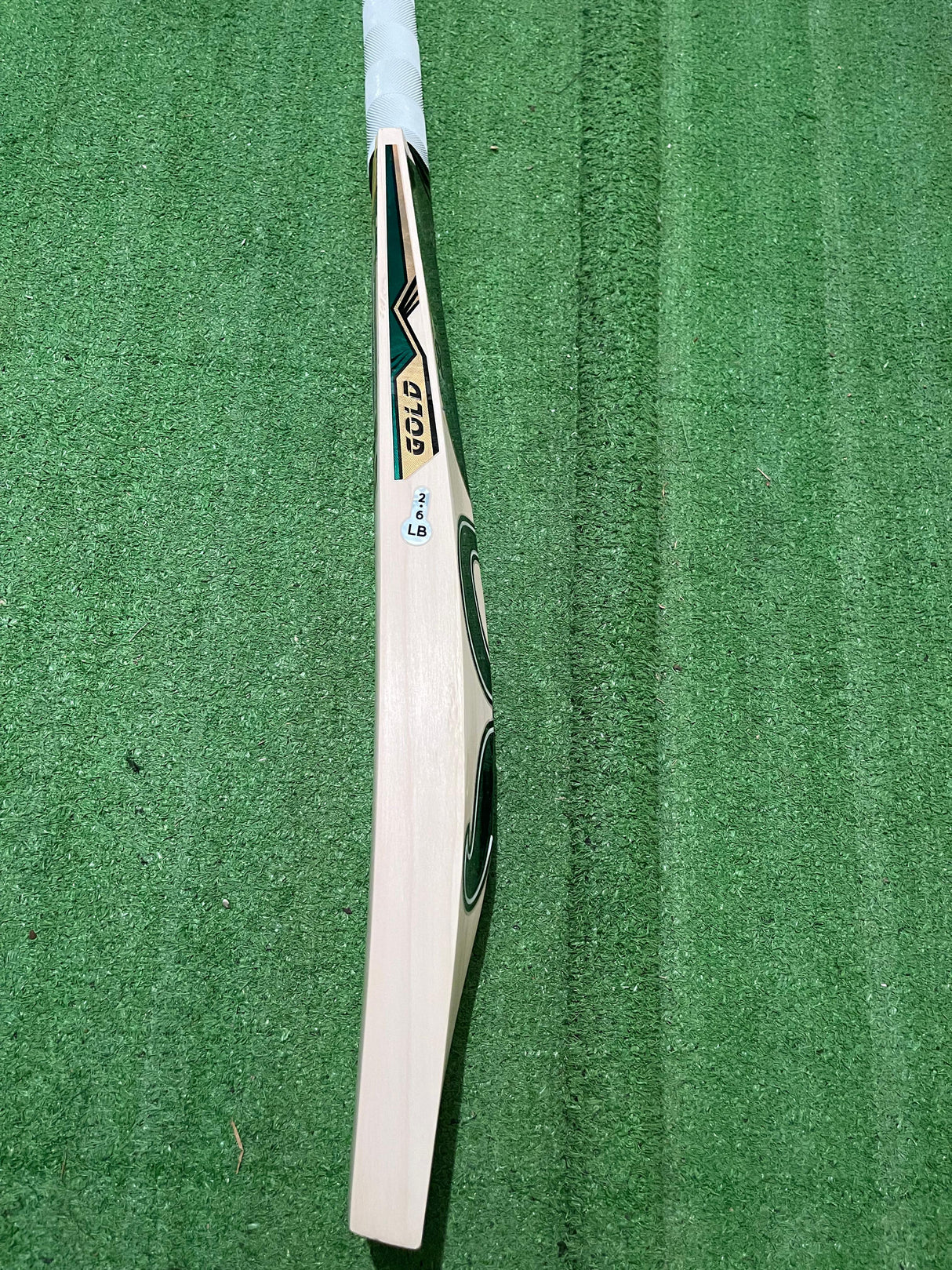 CA Gold 15000 Grade 1 English Willow Bat 1152g - 7 Grains - 2.7 lb