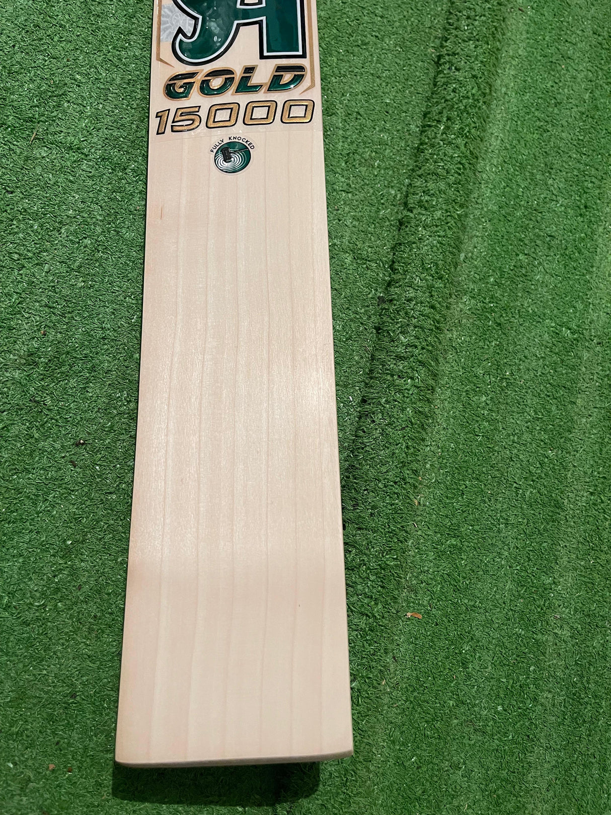 CA Gold 15000 Grade 1 English Willow Bat 1200g - 7 Grains - 2.7 lb