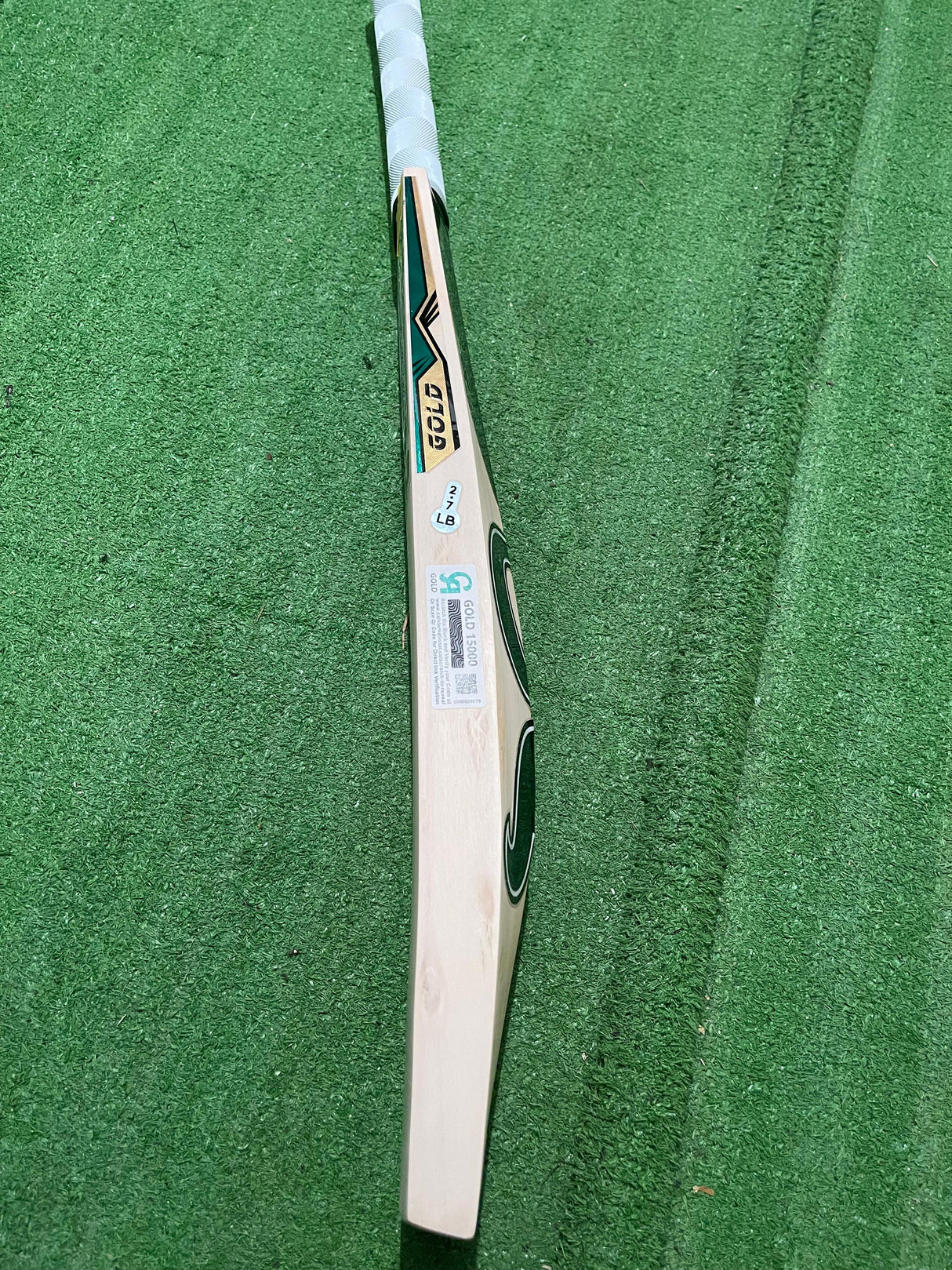 CA Gold 15000 Grade 1 English Willow Bat 1200g - 7 Grains - 2.7 lb
