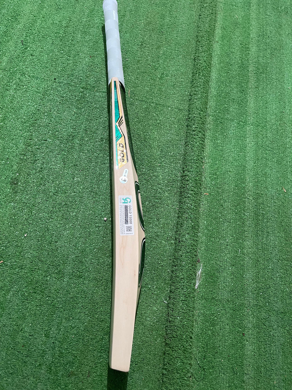 CA Gold 15000 Grade 1 English Willow Bat 1210g - 6 Grains - 2.7 lb