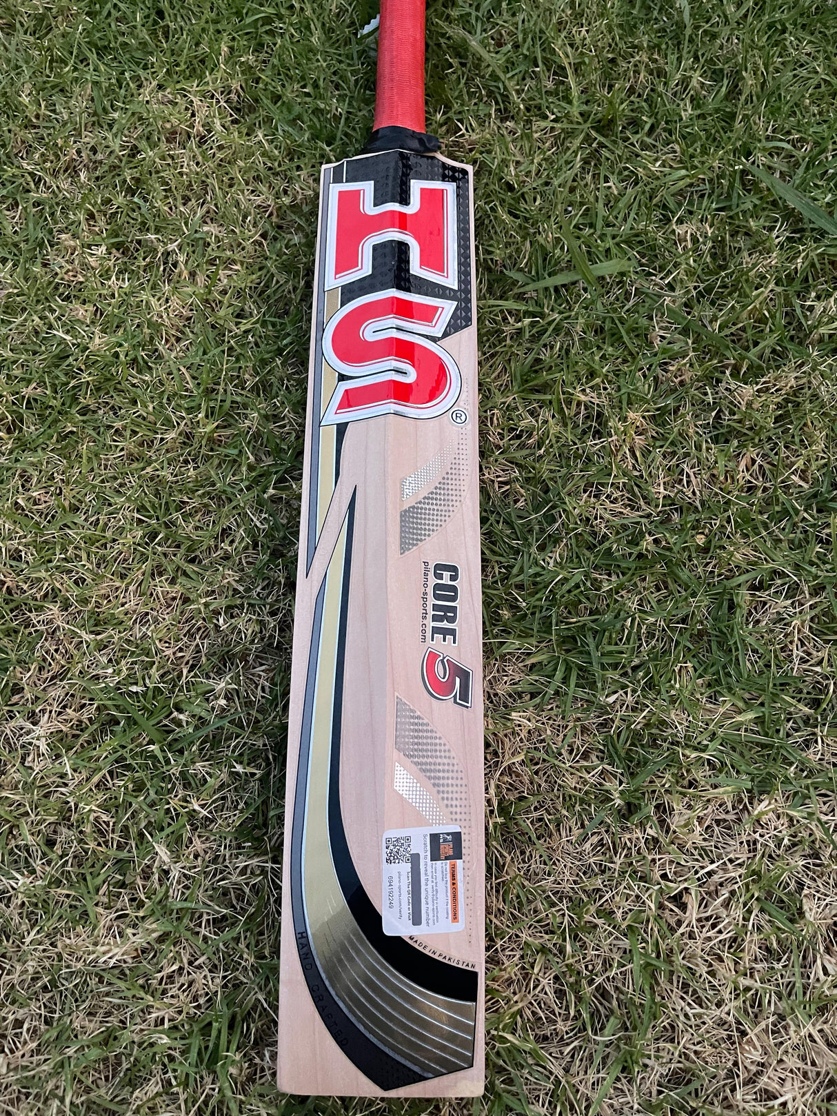 HS CORE-5 English Willow Cricket bat-SH-7 Grains-1195g