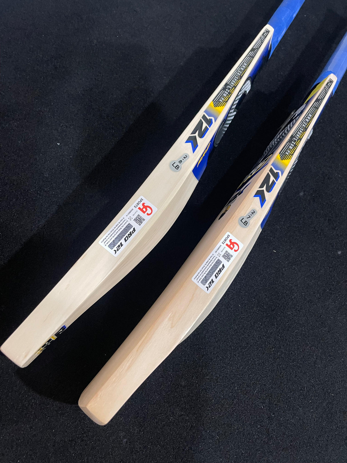 CA PRO 12k English Willow Bat | 1180g 6 Grains & 1190g 7 Grains - 2.7 lb