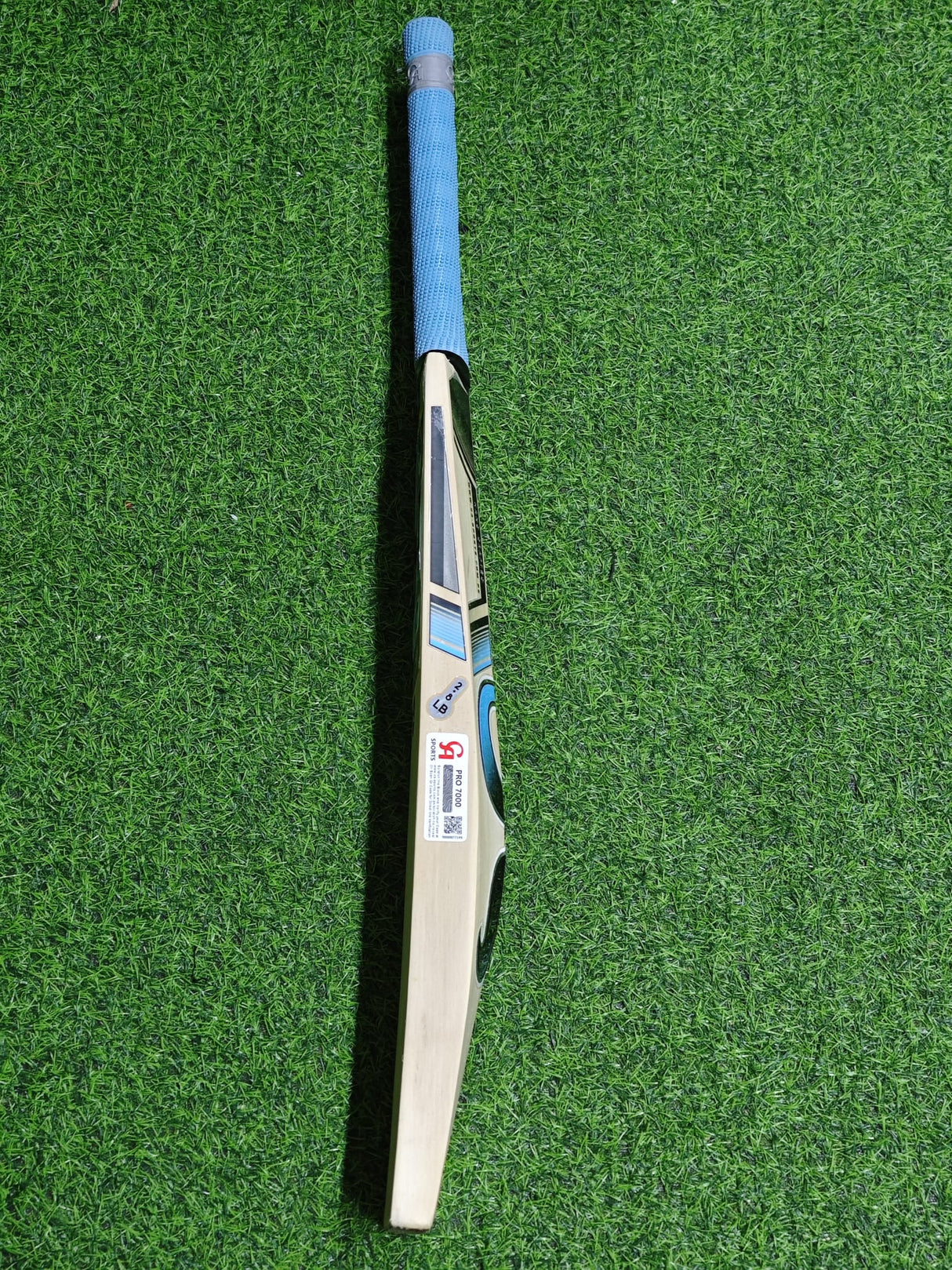 CA PRO 7000 English Willow Cricket Bat-5 Grains-1170g