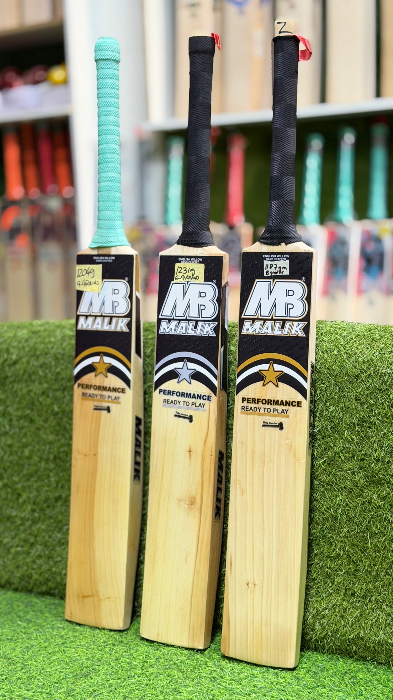 MB MALIK PERFORMANCE ENGLISH WILLOW CRICKET BATS - SH