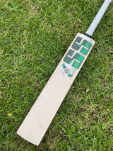 SS Sir Richard Edition English willow Cricket Bat - 9 Grains 1135g - 2.7lb