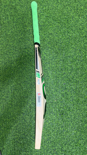 CA PRO 15000 Cricket Bat- English Willow-9 Grains-1160g