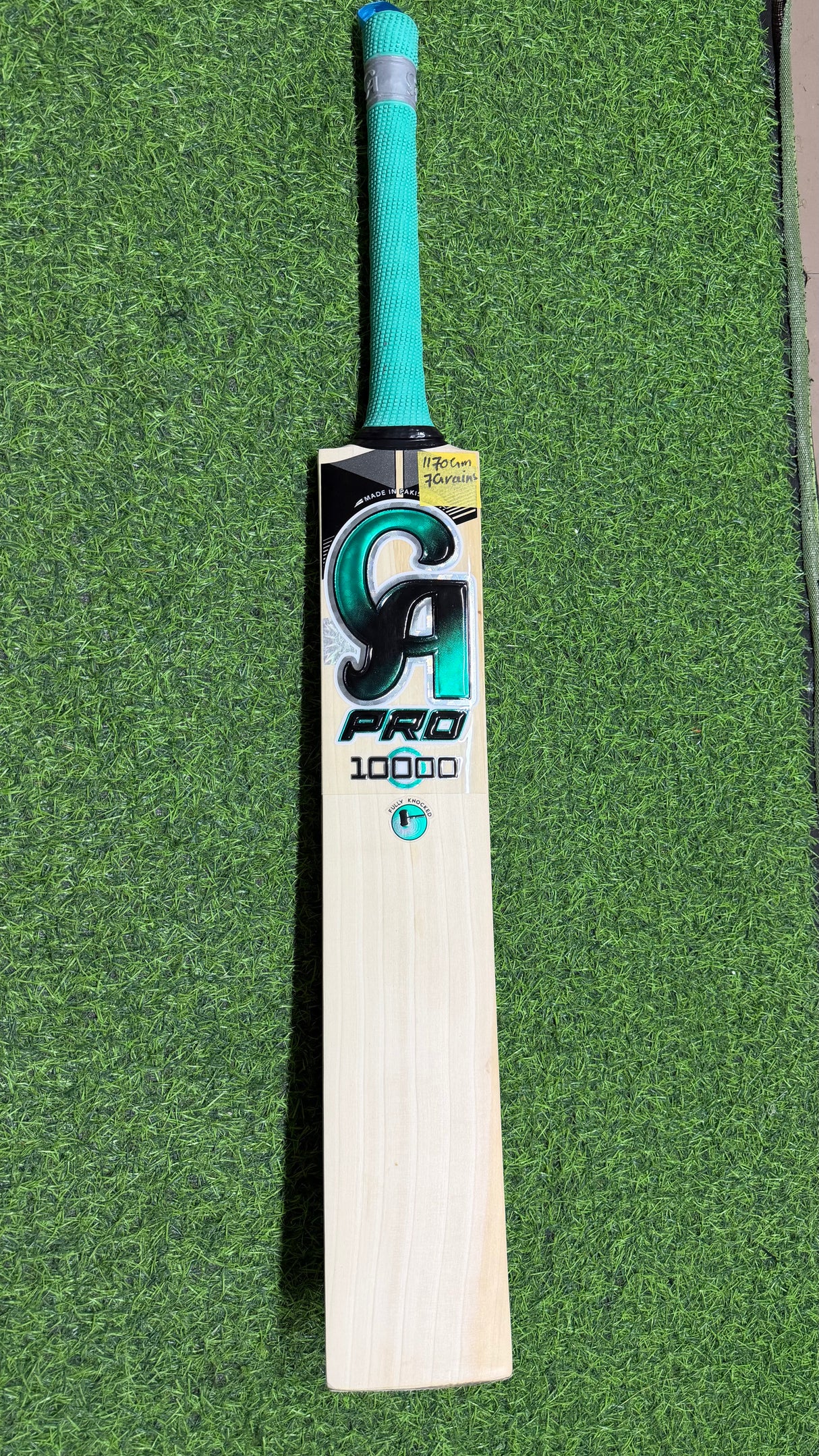 CA PRO 10000 English Willow Cricket Bat - 7 Grains-1170g