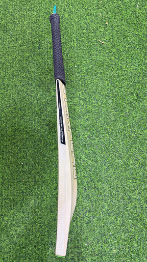 SF VIRTUE LE- English Willow-Nurtured in India-Cricket Bat -1190g