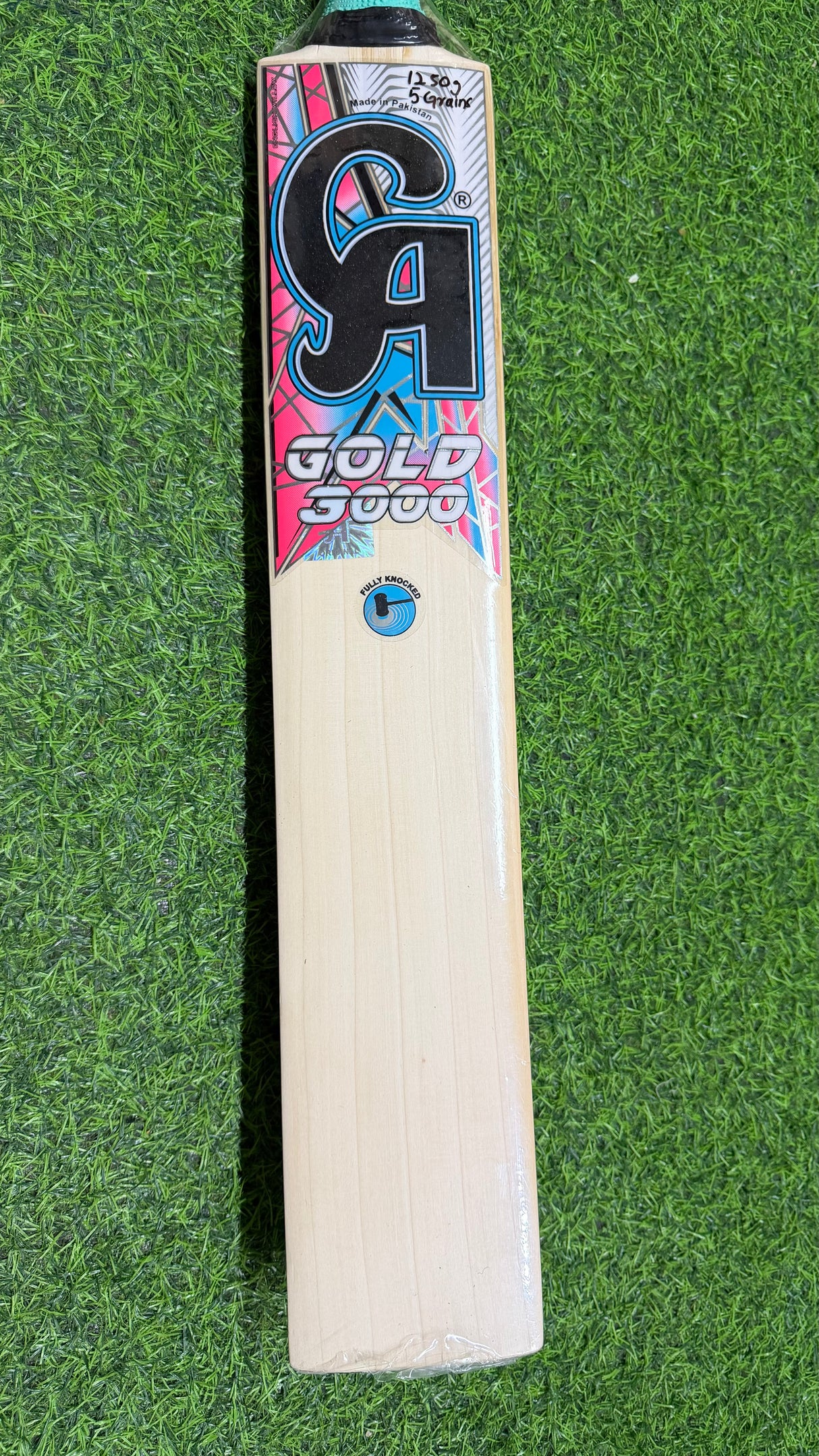 CA Gold 3000 English Willow Cricket bat-5 grains 1250g
