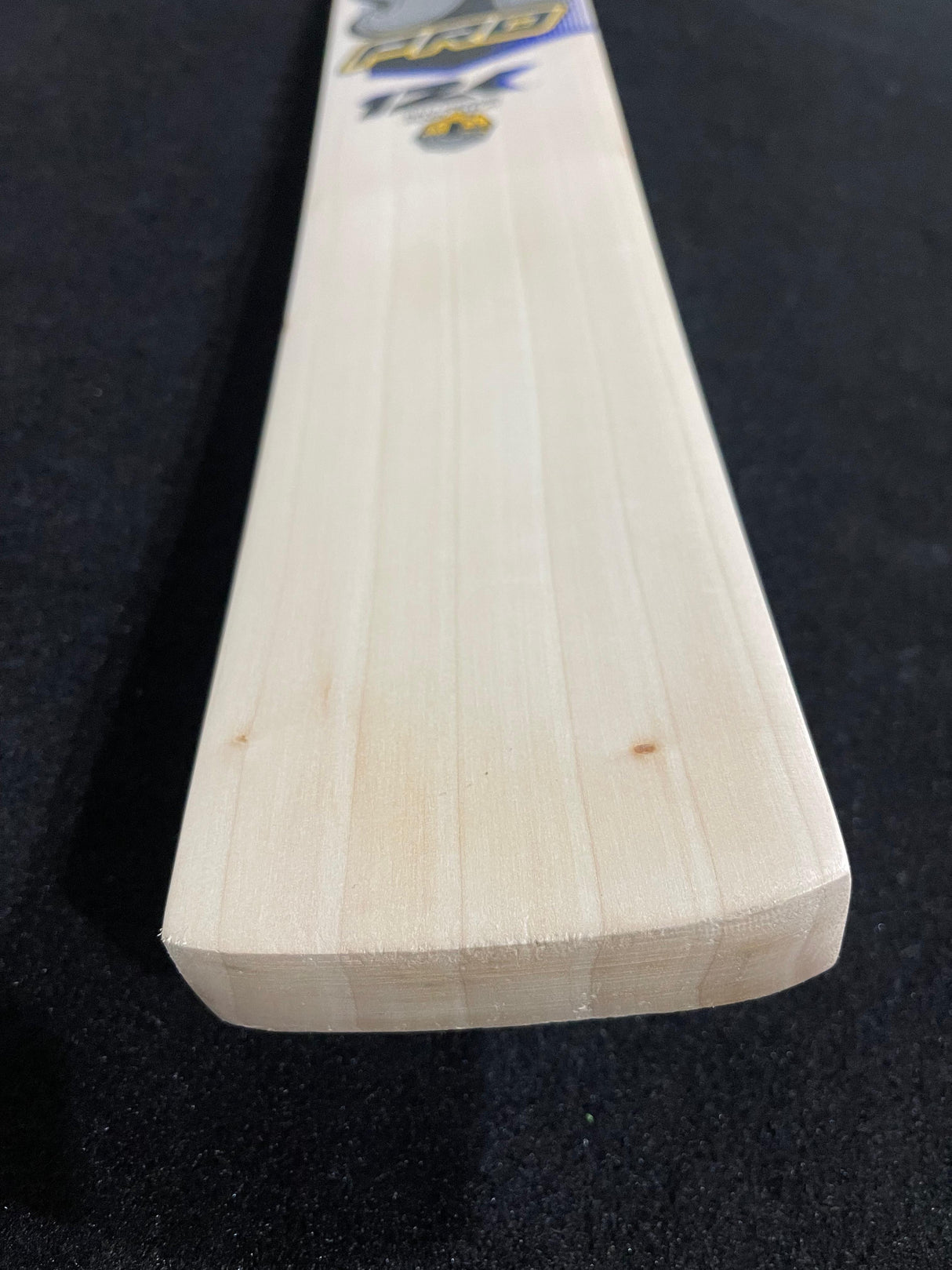 CA PRO 12k English Willow Bat | 1170g 6 Grains - 2.7 lb