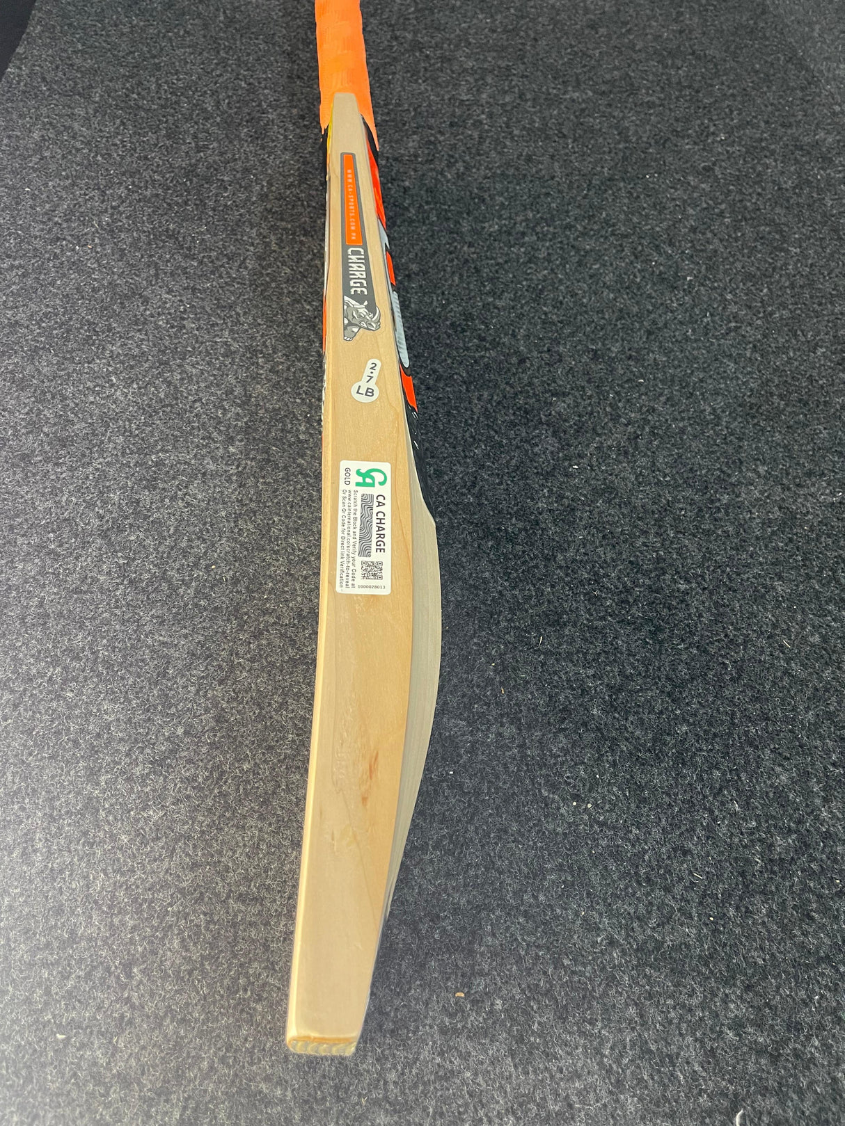 CA CHARGE English Willow Cricket Bat - 8 Grains-1225g - 2.7 lb