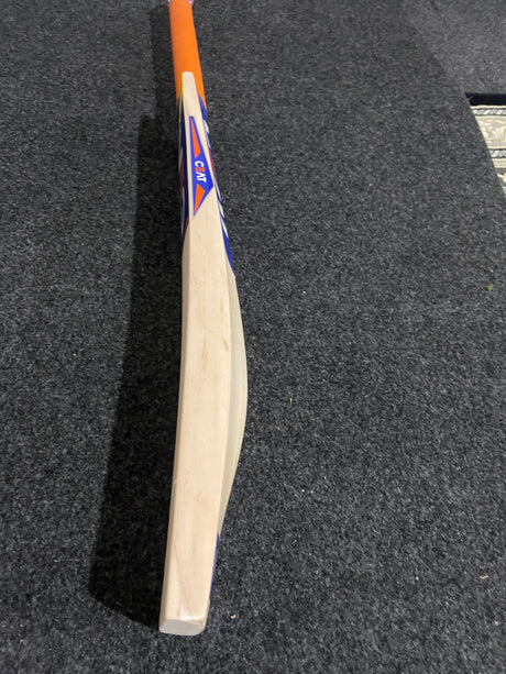 CEAT Secura Drive English Willow Cricket Bat - 1160g 7 Grain