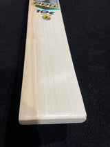 CA Pro 10k English Willow Cricket Bat - 8 Grains-1200g - 2.7 lb