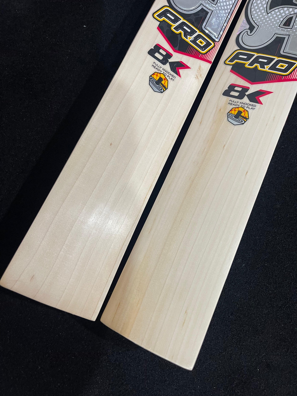 CA Pro 8k English Willow Cricket Bat | 1160g 6 Grains & 1175g 8 Grains - 2.7 lb