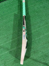 CA PRO 15000 Cricket bat-Grade 1 English Willow-8 Grains-1197g